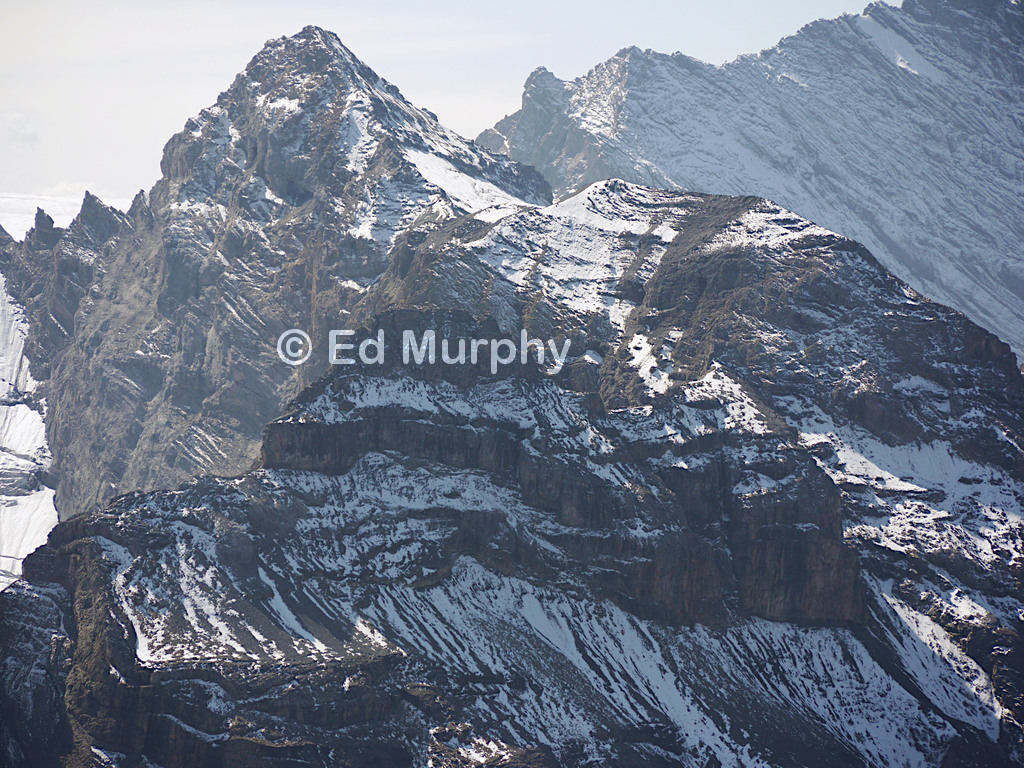 Early autumn snow on the B&uuml;ttlassen