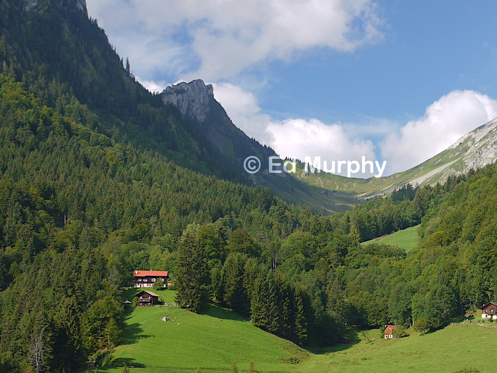 The Col de Verne from Flon
