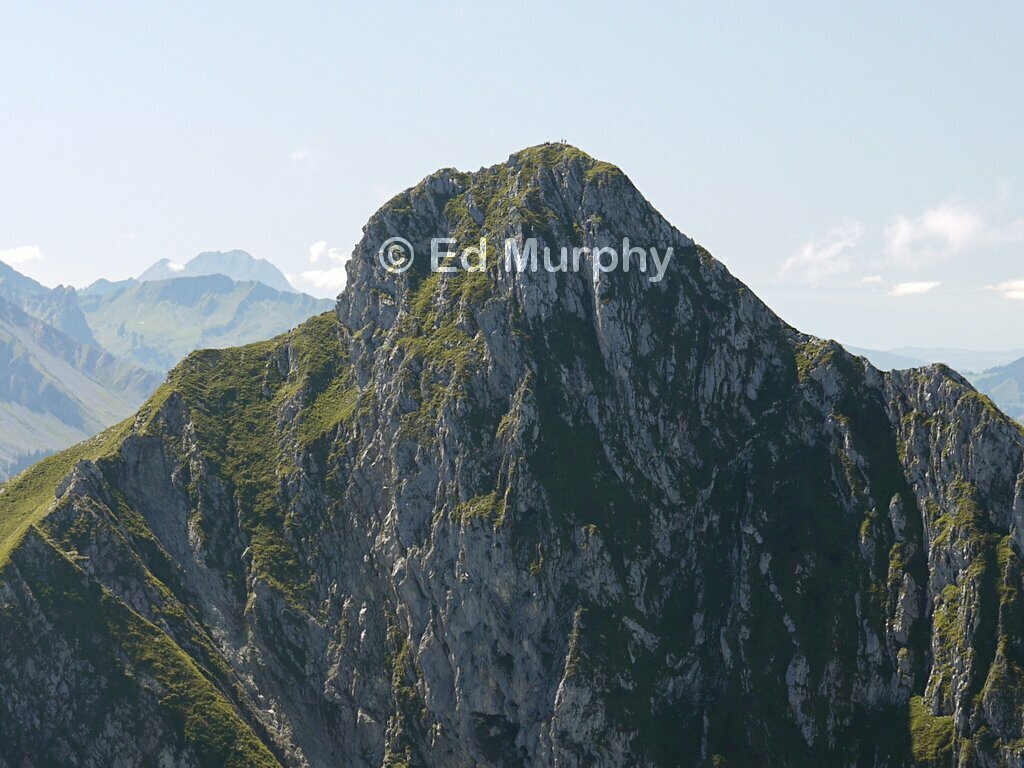 The east face of the Ochsen from the B&uuml;rglen