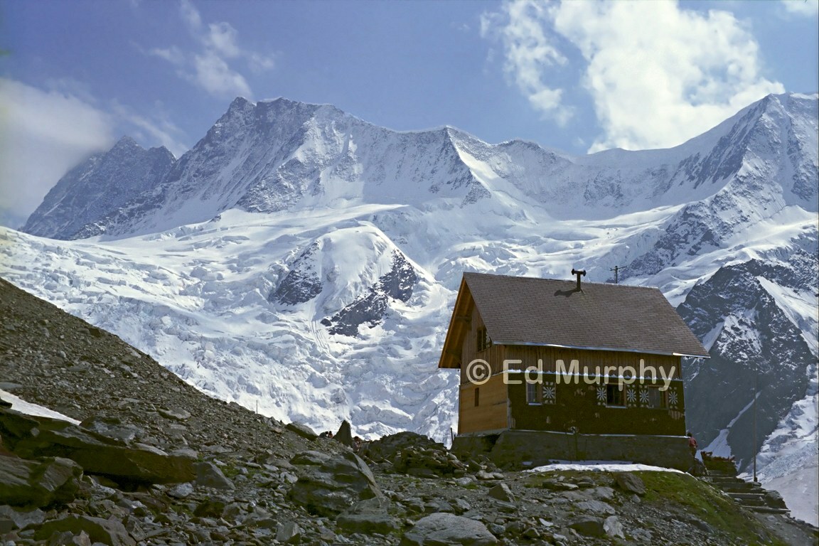 The old Strahlegg Hut below the Finsteraarhorn (1977)