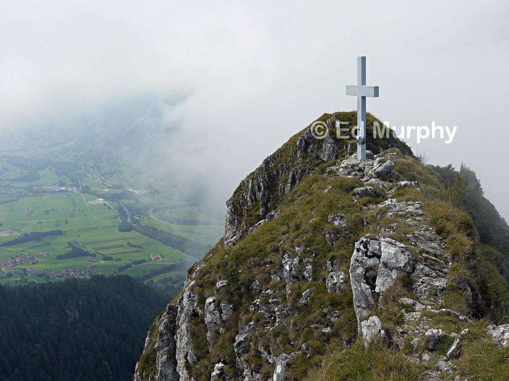 The summit cross on the Dent de Broc